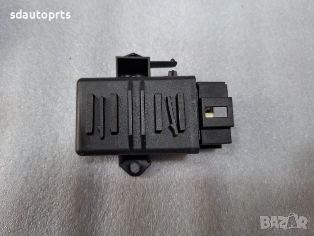 3F0959772B Нов оригинален модул отопление VW Transporter Multivan, снимка 2 - Части - 53341260