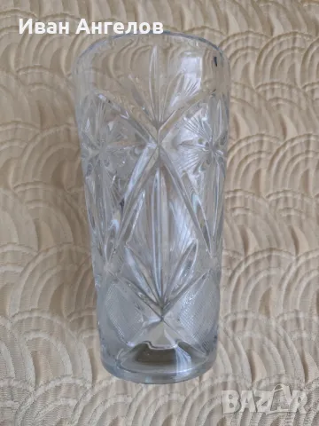 Нова кристална ваза