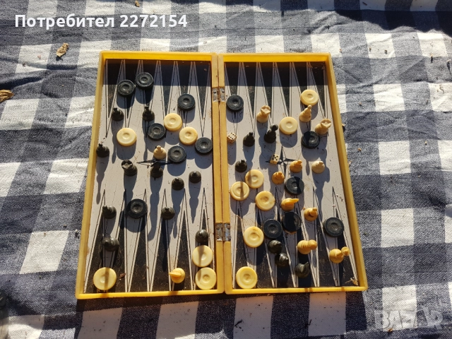 Магнитен шах и табла