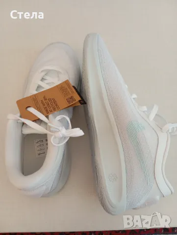 Чисто нови оригинални мъжки маратонки "Найк", снимка 2 - Маратонки - 50399098