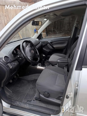 Toyota rav 4, снимка 2 - Автомобили и джипове - 52361720