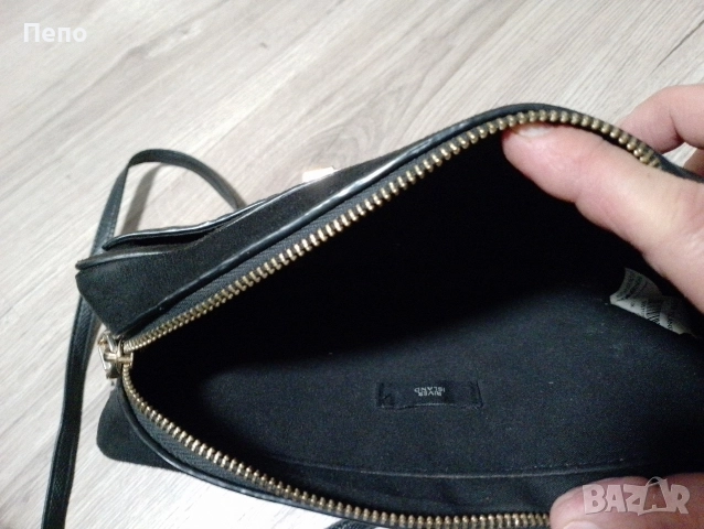 Дамска чанта, снимка 3 - Чанти - 52597064