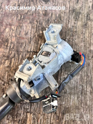 1K0905851B. Контактен ключ Патрон за Сеат Алтеа 2008г, снимка 2 - Части - 51009393