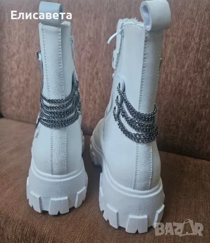 Дамски модерни боти в бял цвят , снимка 7 - Дамски боти - 48037641