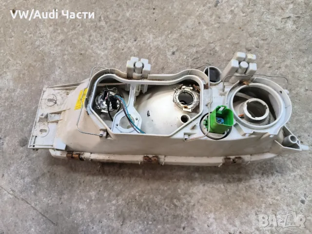 Десен фар за Форд Фиеста Ford Fiesta 0301049202 BOSCH, снимка 3 - Части - 48561450