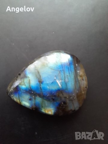 естествен лабрадорит 85.6 карата , снимка 11 - Други - 36009961