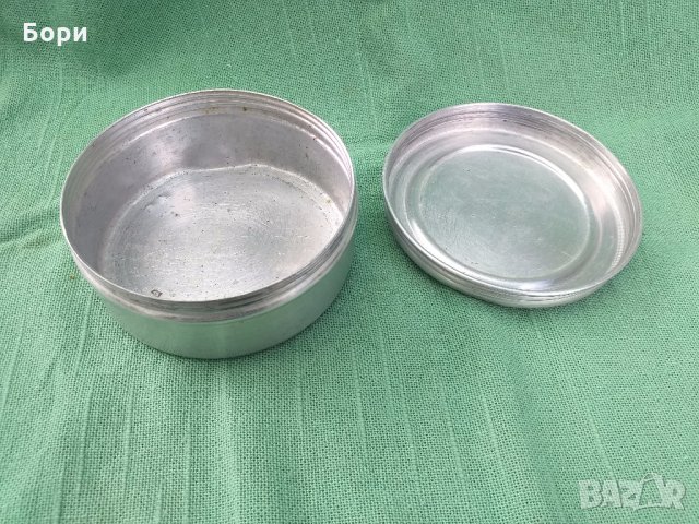 Стара алуминиева кутия кръгла БДС, снимка 2 - Кутии за храна - 33076063