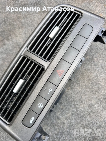 61092100. Бутон аварийни светлини средни духалки парно за Фиат Гранде пунто. 2006-2011г, снимка 2 - Аксесоари и консумативи - 52192907