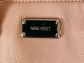 Нова  стилна чанта NINEWEST, оригинална марката,  2 къси и дълга дръжка. 37 лв, снимка 2