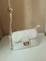 Дамска бяла малка чанта, снимка 2