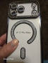 Кейс с кристали за iPhone 17 Pro Max, снимка 2