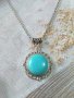 Прекрасно колие с медальон с голям кръгъл Тюркоаз и орнаментирана основа в цвят Сребро , снимка 4