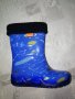 детски гумени ботушки с топло чорапче, снимка 1 - Детски боти и ботуши - 42959402