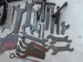 Ключове и чук от старият материал, снимка 3