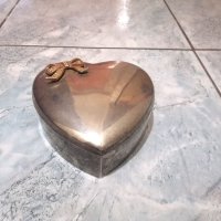 Стара Посребрена Кутия За Бижута-Сърце, снимка 1 - Други ценни предмети - 43273122
