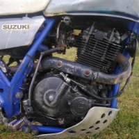Suzuki dr 650 на части, снимка 2 - Мотоциклети и мототехника - 37745387