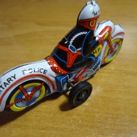 Рядка тенекиена играчка  MP-MILITARY POLICE-Japan, снимка 2 - Колекции - 36929745