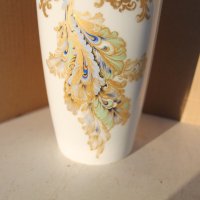 Немска порцеланова ваза ''Kaizer'' , снимка 4 - Антикварни и старинни предмети - 43573144