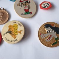 Стари значки и медал, снимка 4 - Колекции - 40148973