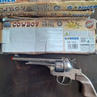 Метални пистолети с капси Gonher Каубойски револвери 12 капси 27см, снимка 4 - Колекции - 43024196