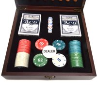 Луксозен Подаръчен комплект с шах и покер, снимка 4 - Подаръци за мъже - 43091230