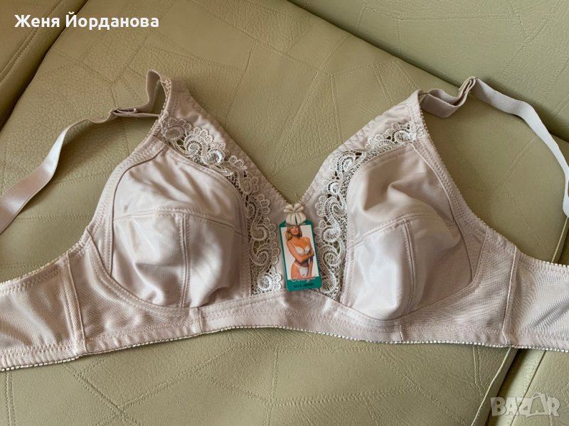 Сутиени, снимка 1