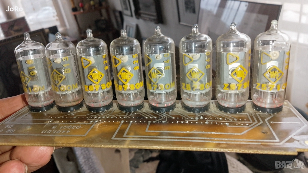 Платка с Индикаторни лампи  RFT Z 5730м., снимка 1