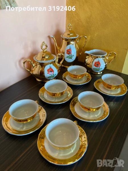 Възхитителен винтидж сервиз за кафе/чай с позлата, перфектно състояние, снимка 1