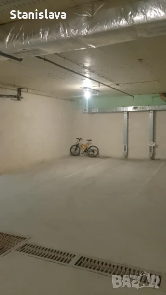 Закрито парко място в охраняем комплекс, снимка 1