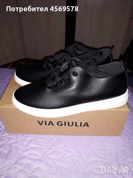 Хит маратонки с принт на дупки 36-41 номер, намалени от 50лв. на 27лв. 🤩, снимка 1