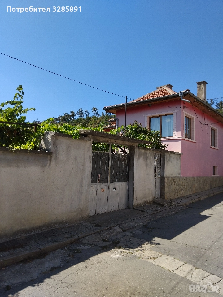 Къща в Мъглиж с двор 540кв.м., снимка 1