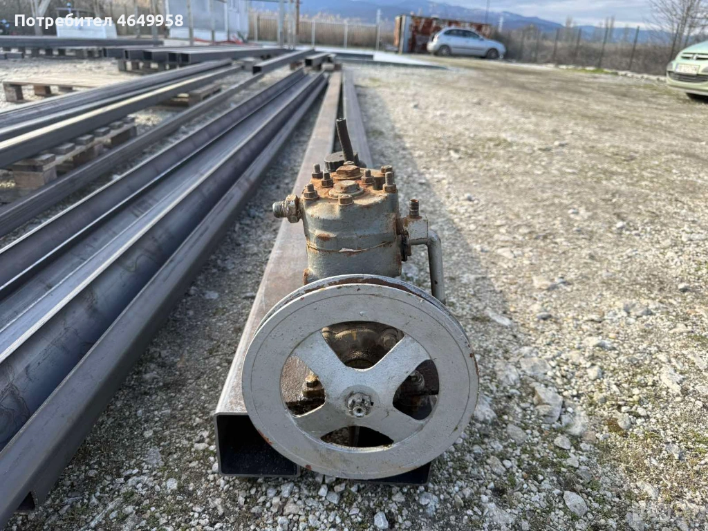 Продавам Зилов двуцелиндров компресор, снимка 1