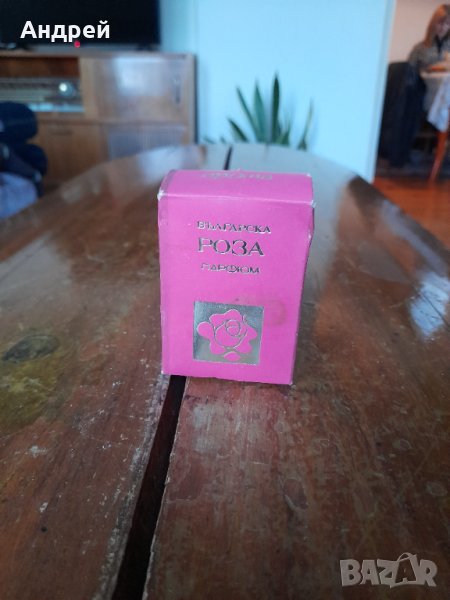 Стар парфюм Роза , снимка 1