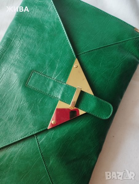 Дамски клъч насителн зелен цввят и метални орнаменти, снимка 1