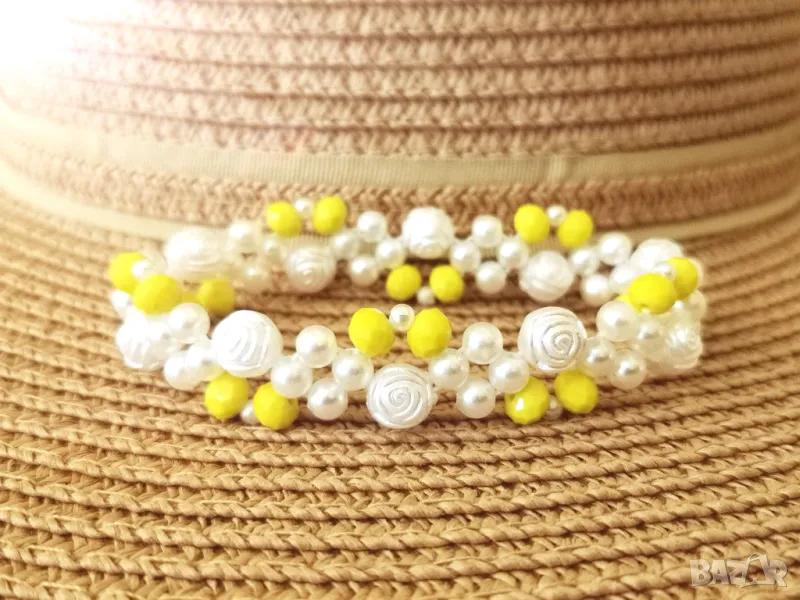 🏷️ Гривна / цвят: перлено бял и жълт, снимка 1
