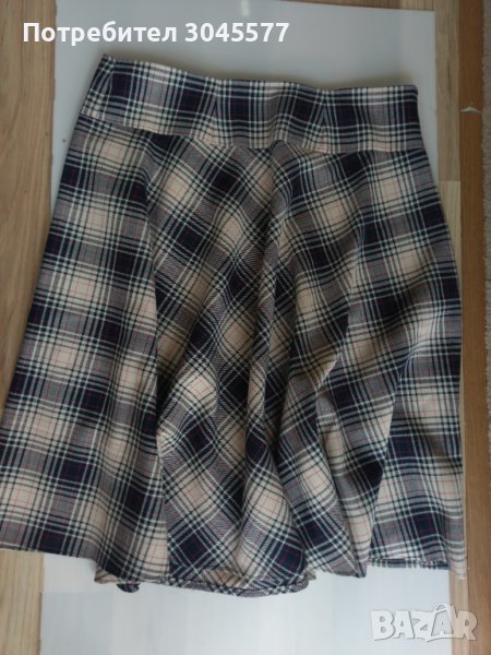 Пола-клош, нова, снимка 1