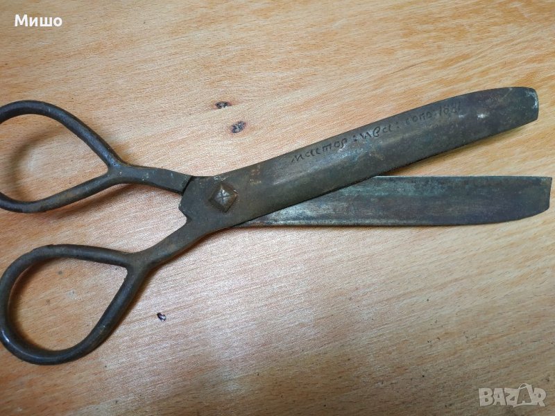 Продавам много стара ножица , снимка 1