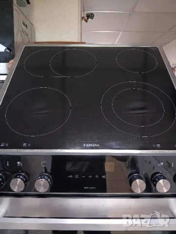 Като нова печка за вграждане Сименс Siemens PIROLISE Made in Germany 2 години гаранция!, снимка 8 - Печки, фурни - 51099928