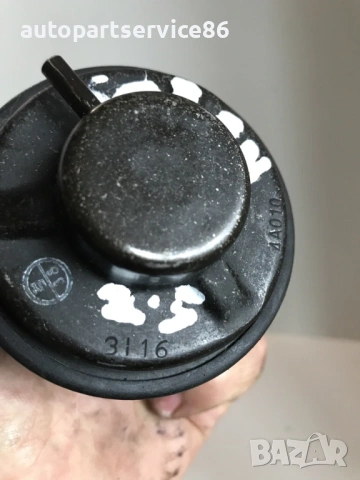 EGR клапан за KIA Sorento 2.5 CRDi (2002-2006), снимка 3 - Части - 53316532