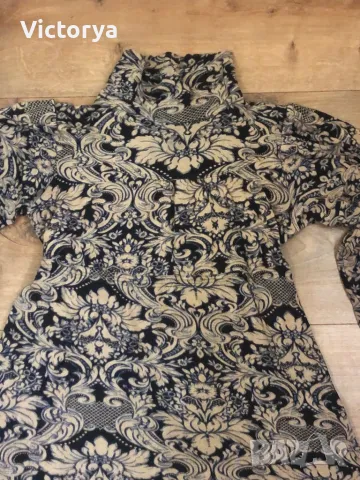 Пуловер Junona , снимка 2 - Блузи с дълъг ръкав и пуловери - 47554585