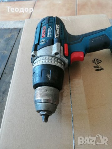Винтоверт bosch GSR 18, снимка 6 - Винтоверти - 37022137