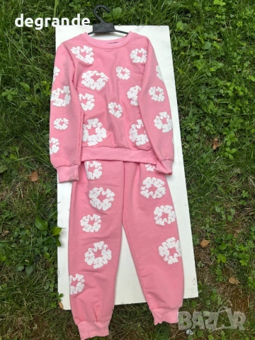 Детски комплект на цветя наличен в розово черно и синьо, снимка 5 - Детски комплекти - 51459381