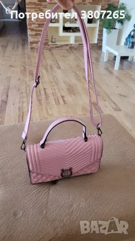 Дамска чанта , снимка 4 - Чанти - 47658082