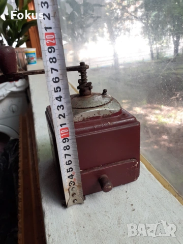 Стара дървена мелничка, снимка 6 - Антикварни и старинни предмети - 53377313