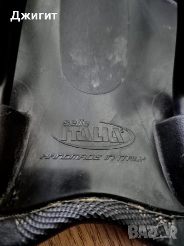 Седалка за велосипед Selle Italia от естествена кожа , снимка 7 - Части за велосипеди - 53093872