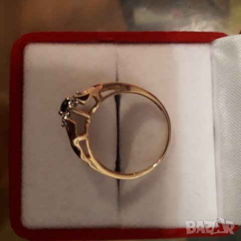 Златен пръстен със сапфир и диаманти 9к 2,50 гр, снимка 2 - Пръстени - 43274103