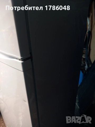 Хладилник с фризер в 1.65 ш0.6 д 0.55, снимка 5 - Хладилници - 53603264