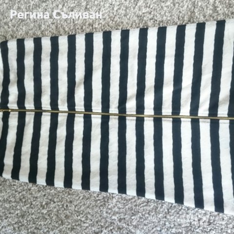 Нова къса рокля на Review 