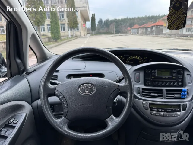 Toyota Previa 2.0 D-4D 116 к.с. 2006 г. - Бартер, снимка 8 - Автомобили и джипове - 49472309