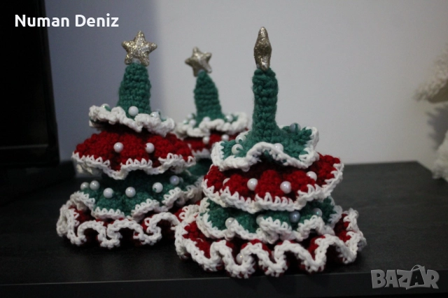 Коледна плетена елха за подарък 